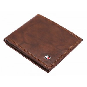 Tommy Hilfiger- Men's RFID Leather Traveler Wallet/ Tan 